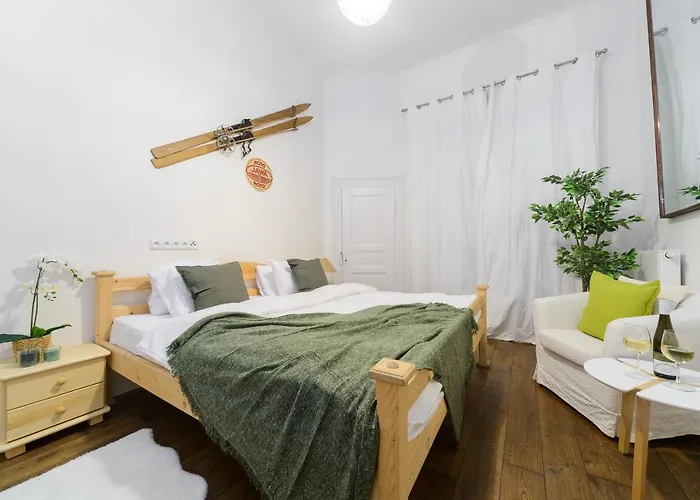 Lägenhet Spacious Near Wenceslas Square With Master Bed